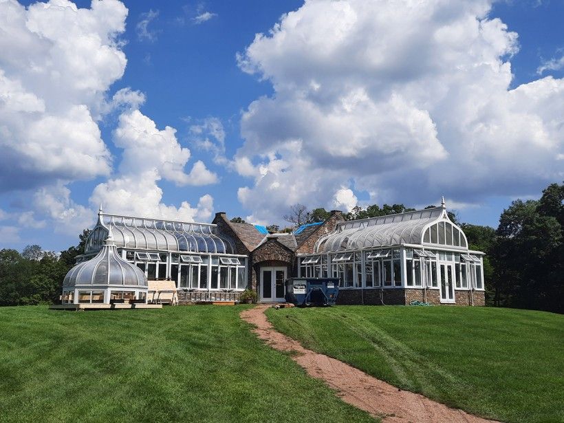 Penguin Court's conservatory: cupola removed.