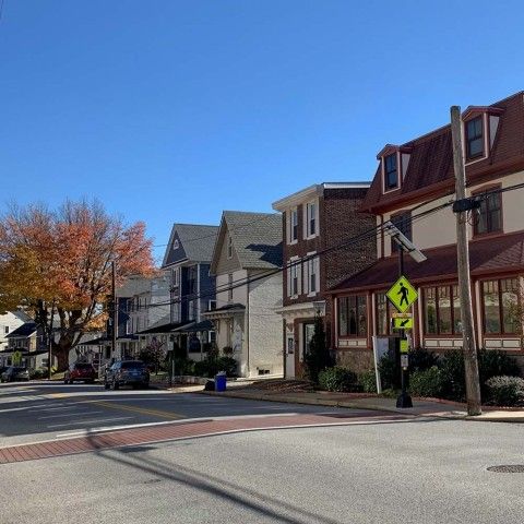 A line of buildings in a small city